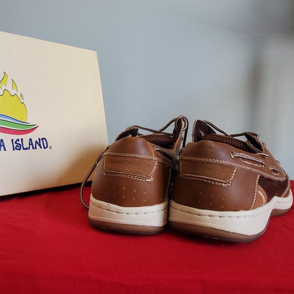 Aloha Island outfitters shoes WITH BOX - Picture 2 of 3